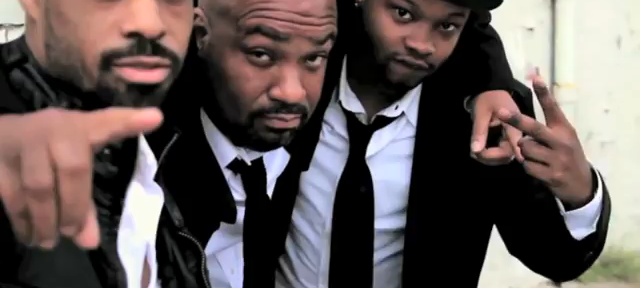 Vidéo: Kindred The Family Soul (feat. Bilal & BJ) – Take A Look Around