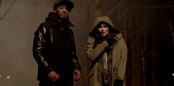 Vidéo: K’naan & Nelly Furtado – Is Anybody Out There?